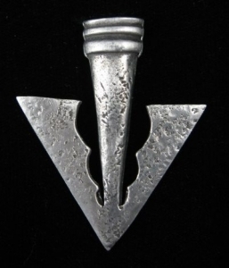 Arrowhead or Heraldic Pheon Brooch