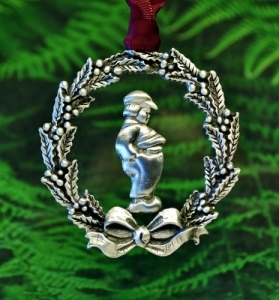 Dutch Boy Christmas Wreath Christmas Ornament