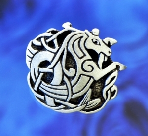 Celtic Seahorse Shank Button 1 Inch (25 mm) Fine Pewter