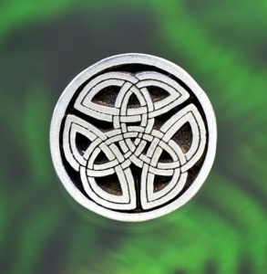 Celtic Trinity Knot Shank Button Fine Pewter
