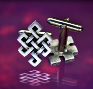 Endless Knot Cuff Links Fine Pewter
