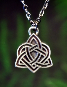 Celtic Heart Necklace Fine Pewter