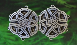 Celtic Knot Cloak Clasp