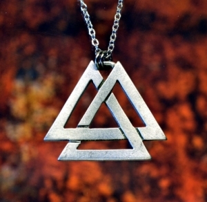 Viking Valknut - Open Style Pewter Necklace