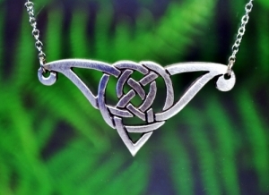 Celtic Knot Necklace in Fine Pewter