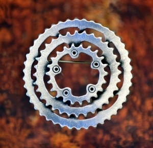 Steampunk Cog Brooch Fine Pewter