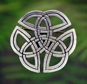 Celtic Knot Pin