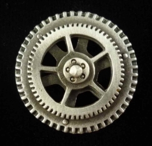 Steampunk Gear Spinner Shank Button 1 1/4 Inch (32 mm) Fine Pewter