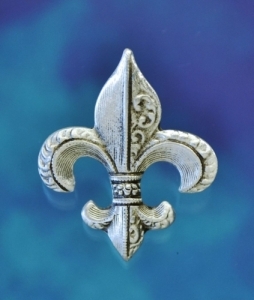 Fleur De Lis Pin 